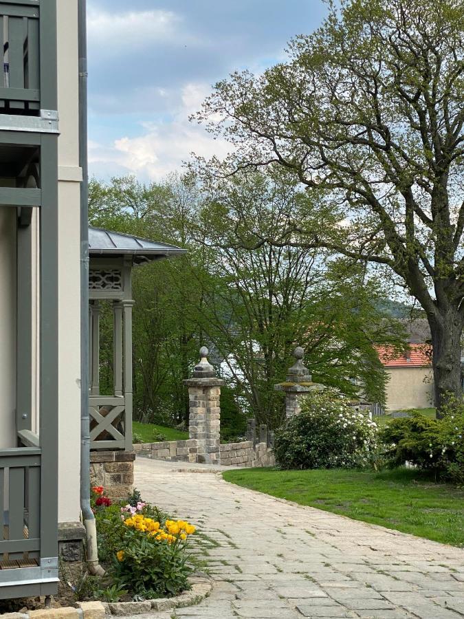 Appartement Altes Pfarrhaus à Papstdorf Extérieur photo