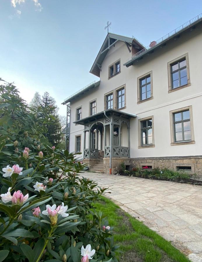 Appartement Altes Pfarrhaus à Papstdorf Extérieur photo