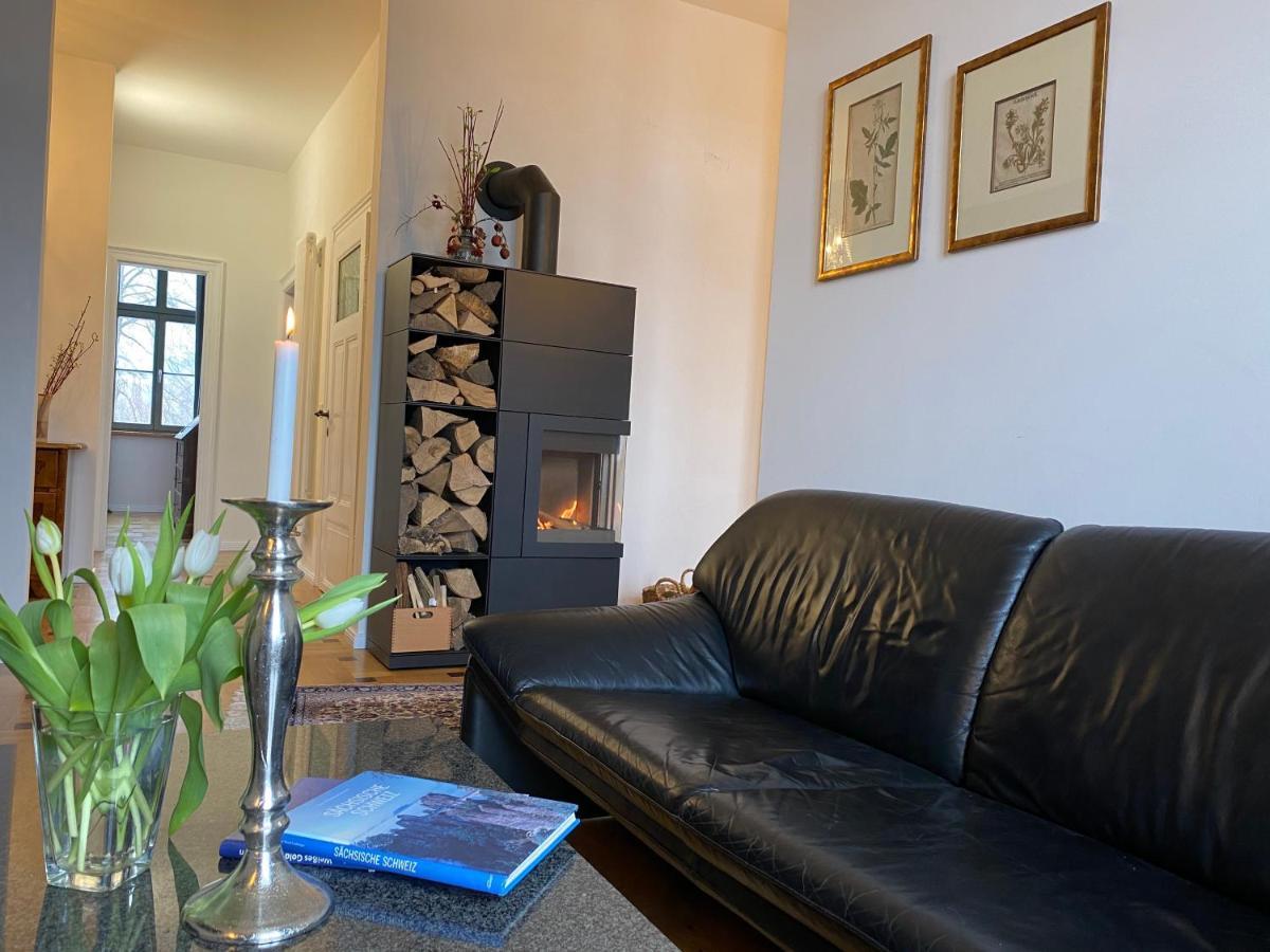 Appartement Altes Pfarrhaus à Papstdorf Extérieur photo