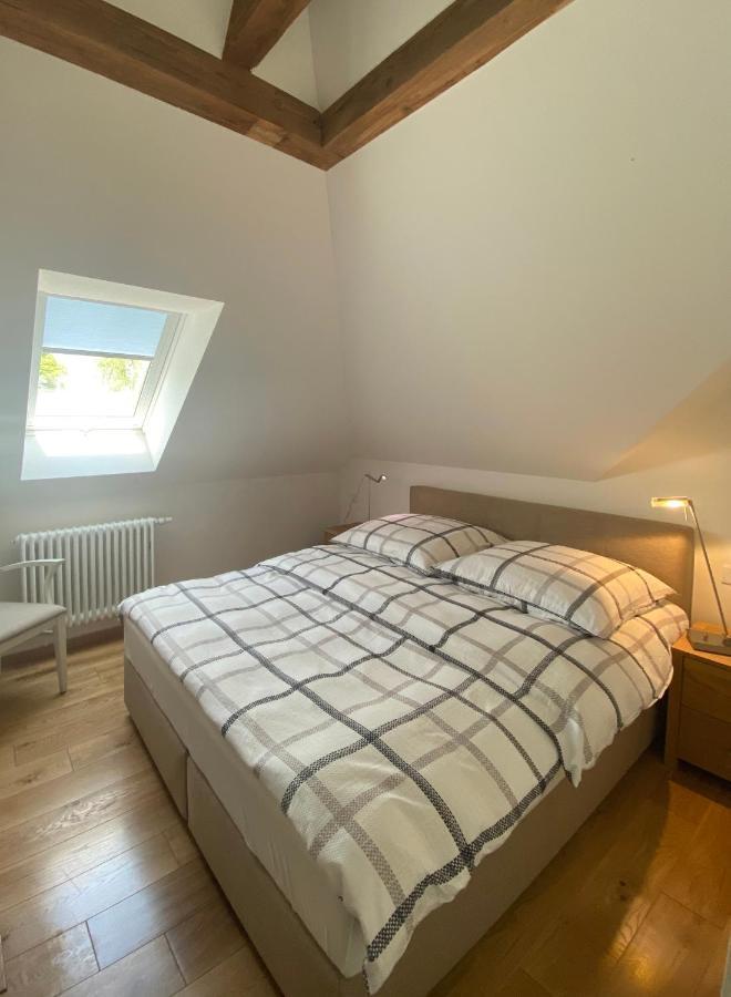 Appartement Altes Pfarrhaus à Papstdorf Extérieur photo