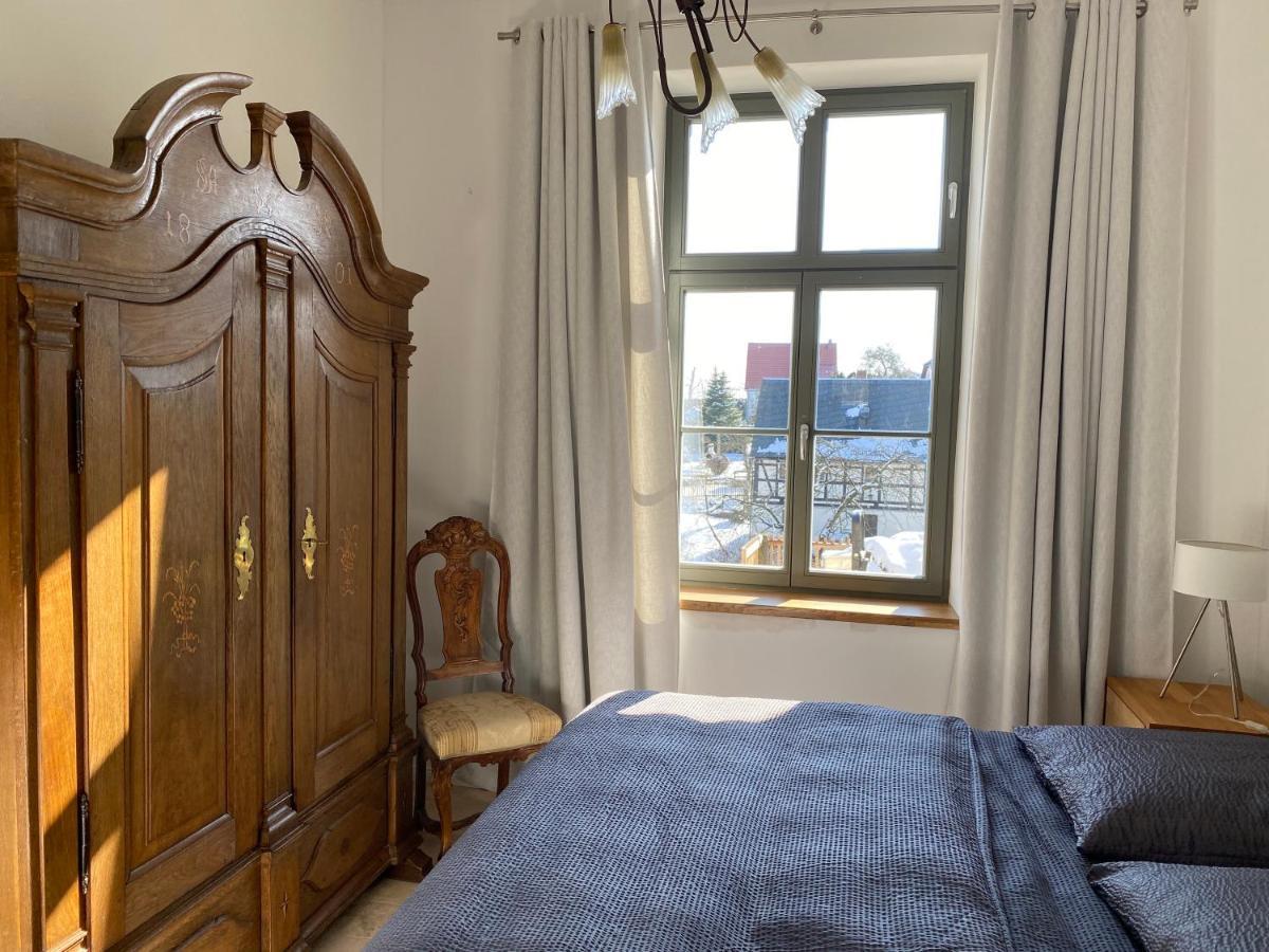 Appartement Altes Pfarrhaus à Papstdorf Extérieur photo